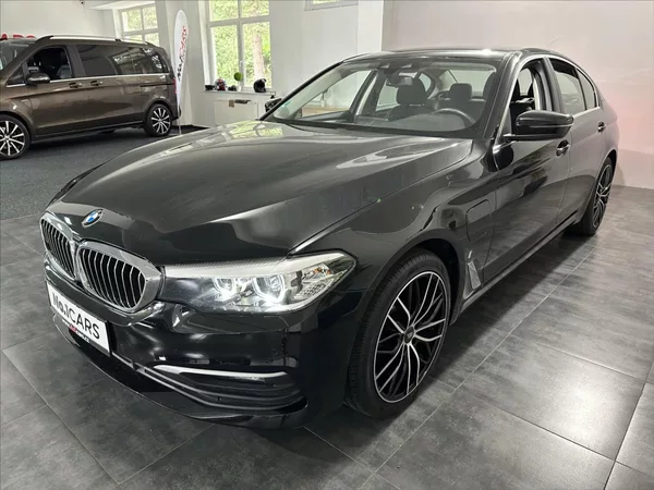 BMW Řada 5 2,0 530E PLUG-IN FULL LED TO - foto 3