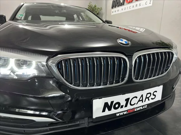 BMW Řada 5 2,0 530E PLUG-IN FULL LED TO - foto 32