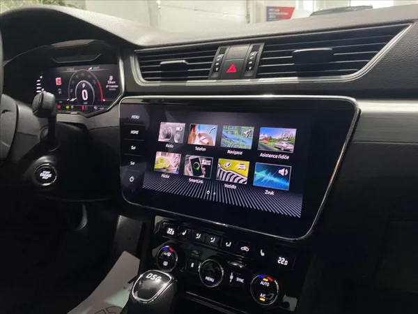 Škoda Superb 1,4 TSI iV DSG LED 1.MAJ ČR - foto 16