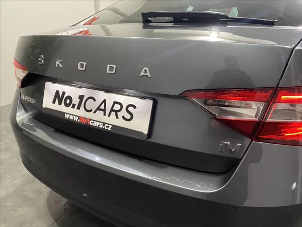 Škoda Superb 1,4 TSI iV DSG LED 1.MAJ ČR - foto 25