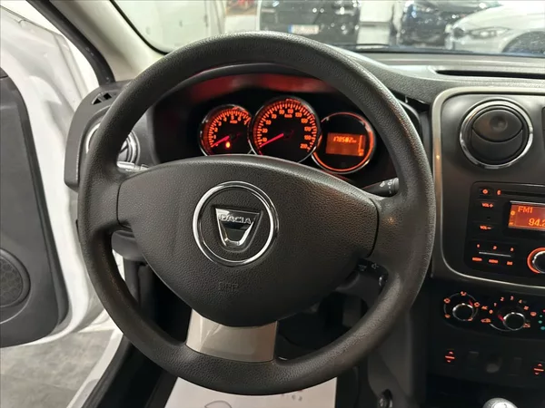 Dacia Logan 1,5 dCi 55 kW S&S MCV Arctic - foto 7