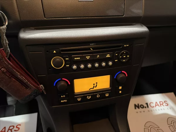 Citroën C4 1,6 16V TEMPOMAT ČIDLA ALU - foto 10