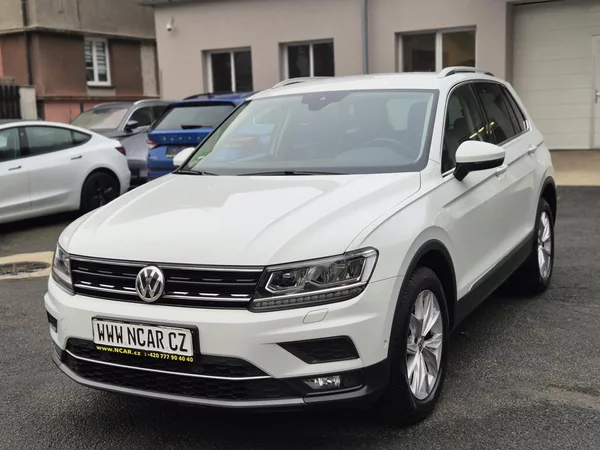 Volkswagen Tiguan 2,0TDi,140kw,DSG,4x4,18ALU,TZ