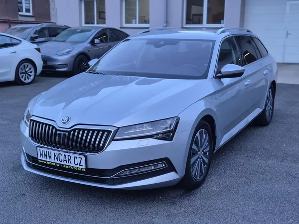 Škoda Superb Combi 2,0TDi 147kw DSG 17ALU