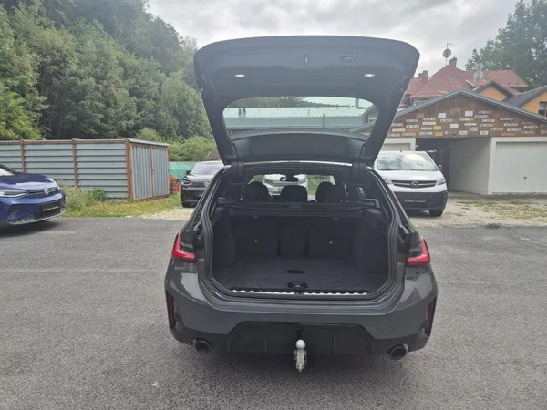 BMW Řada 3 TOURING 330D M SPORT 210kw 19A - foto 14
