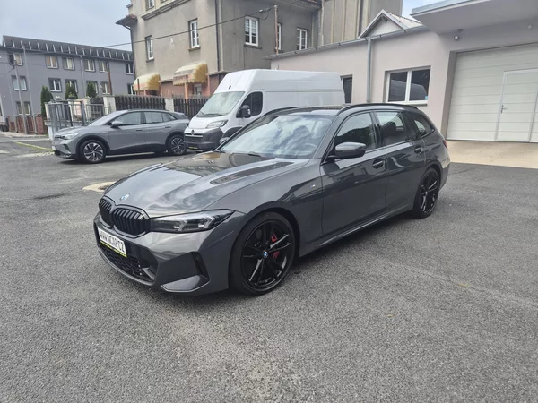 BMW Řada 3 TOURING 330D M SPORT 210kw 19A - foto 3