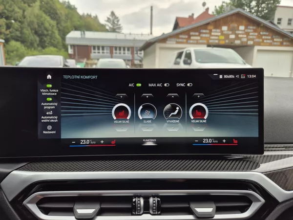 BMW Řada 3 TOURING 330D M SPORT 210kw 19A - foto 32