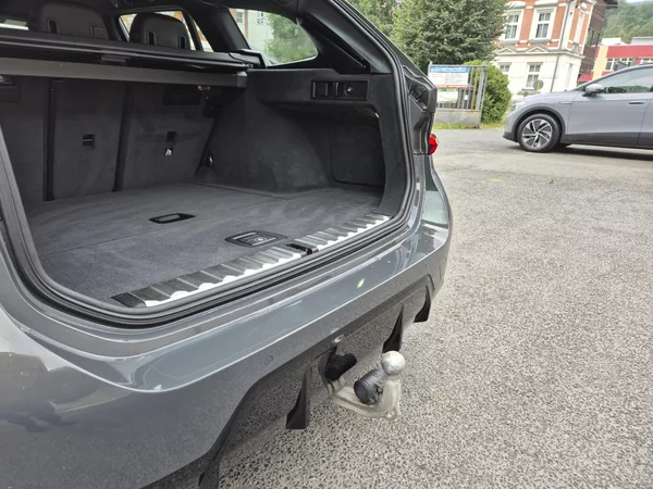 BMW Řada 3 TOURING 330D M SPORT 210kw 19A - foto 45