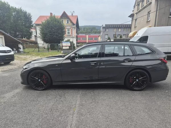 BMW Řada 3 TOURING 330D M SPORT 210kw 19A - foto 6