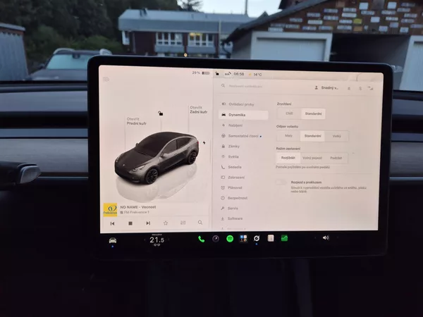 Tesla Model Y RWD 235kw 95,3 % - foto 21