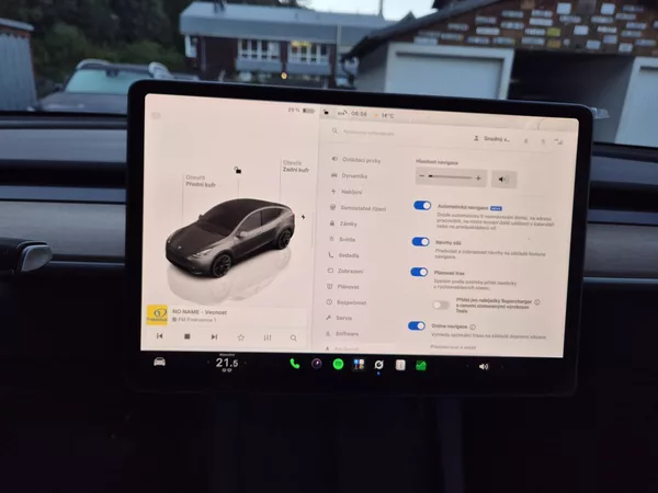 Tesla Model Y RWD 235kw 95,3 % - foto 29