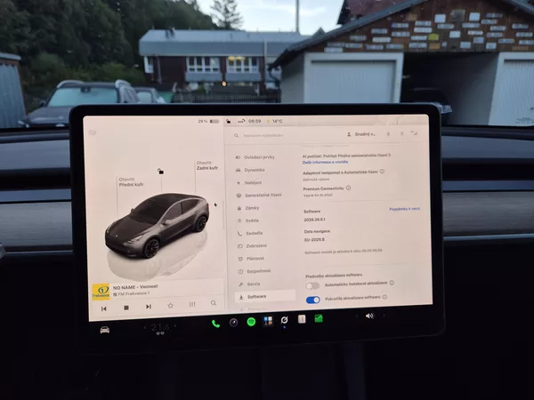 Tesla Model Y RWD 235kw 95,3 % - foto 35