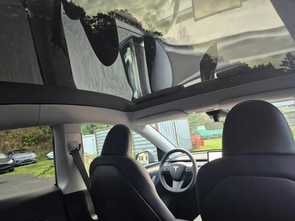 Tesla Model Y LONG RANGE DUAL MOTOR 95,0% - foto 45