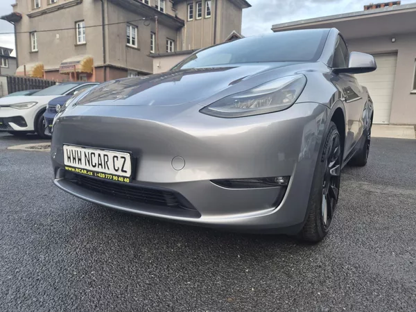 Tesla Model Y LONG RANGE DUAL MOTOR 95,0% - foto 47