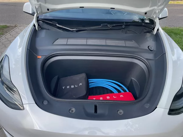 Tesla Model Y RWD 235kw 95,0 % - foto 18