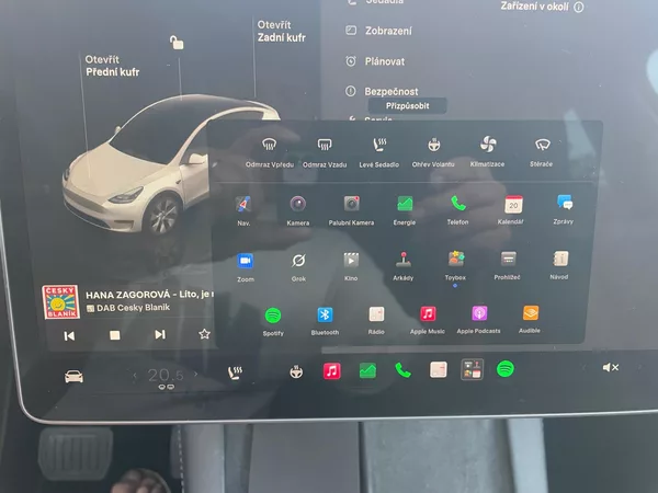 Tesla Model Y RWD 235kw 95,0 % - foto 26