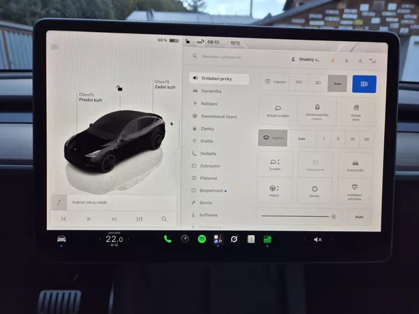 Tesla Model Y PERFORMANCE 393kw 21ALU 93,0% - foto 20