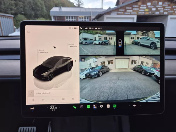 Tesla Model Y PERFORMANCE 393kw 21ALU 93,0% - foto 28