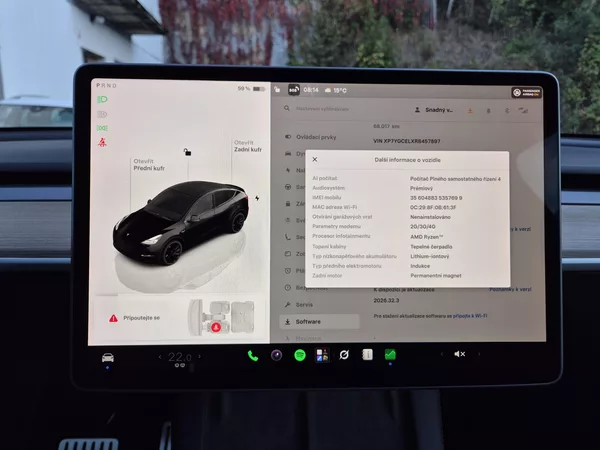 Tesla Model Y PERFORMANCE 393kw 21ALU 93,0% - foto 35
