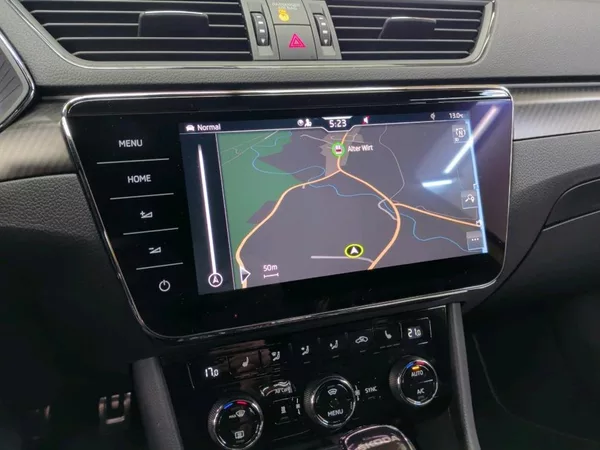 Škoda Superb Combi Sportline 147kw DSG 4x4 - foto 14