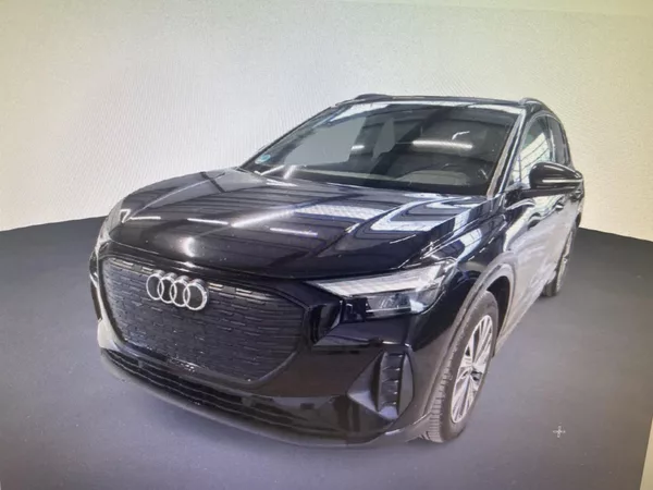 Audi Q4 e-tron 40 150kw 19ALU TZ SOH 95%