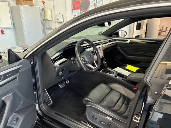 Volkswagen Arteon Shooting Brake R-LINE 2,0TDi,147kw,4MOTION - foto 3
