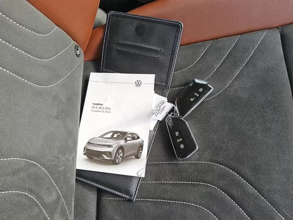 Volkswagen ID.5 150kw, PERFORMACE TZ SOH 95 % - foto 6
