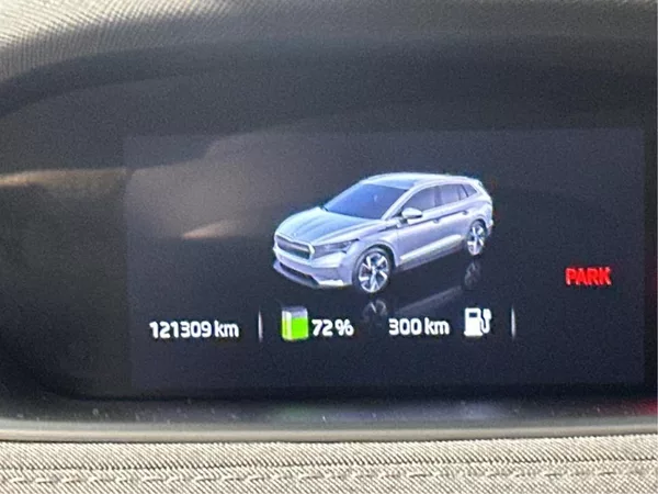 Škoda Enyaq 150kw, iV80 19ALU TZ SOH 96% - foto 10