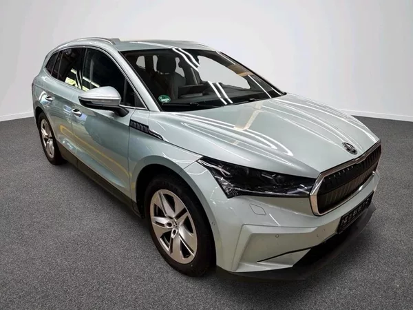Škoda Enyaq 150kw, iV80 19ALU TZ SOH 96% - foto 2