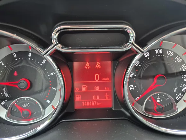 Opel Adam 1,4TSi, 64kw - foto 9