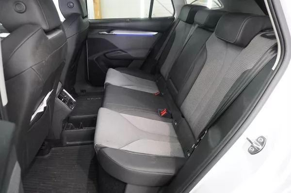 Škoda Enyaq iV 80 LOFT 150kw TZ SOH 96% - foto 4