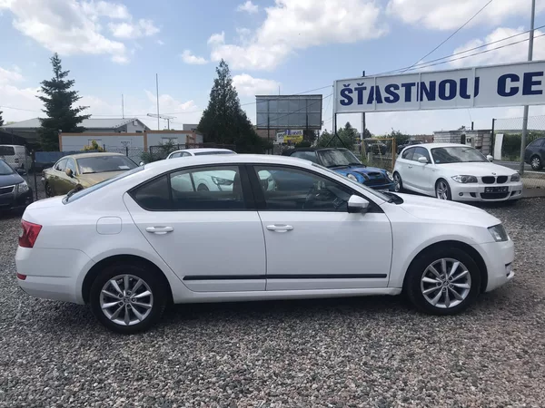 Škoda Octavia 1.6 TDI 66 ,KLIMA,TEMP.ČR,DPH - foto 4