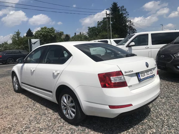 Škoda Octavia 1.6 TDI 66 ,KLIMA,TEMP.ČR,DPH - foto 7