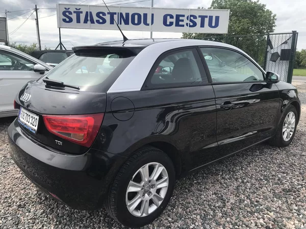 Audi A1 1.6 TDI 66,KLIMA,ČR,KM.. - foto 5