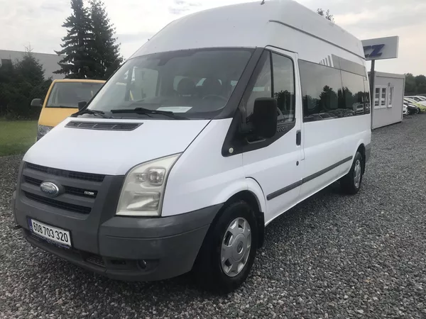 Ford Transit 2.2 TDCI 81 KW L3H3 9-MÍST