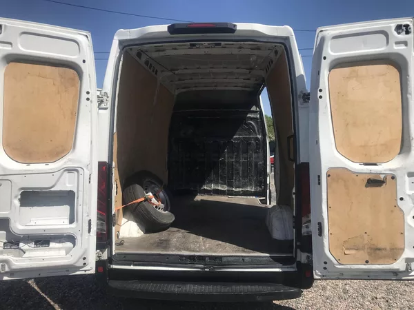 Iveco Daily 2.3 93 KW L2H2,KLIMA,TEMPOMAT - foto 8
