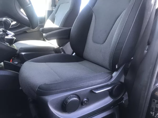 Mercedes-Benz Třídy V 220 CDI 120 KW,LONG,8-MÍST.. - foto 10