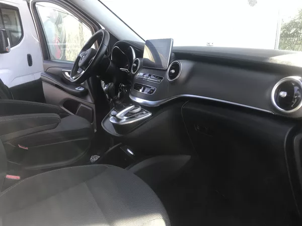 Mercedes-Benz Třídy V 220 CDI 120 KW,LONG,8-MÍST.. - foto 11