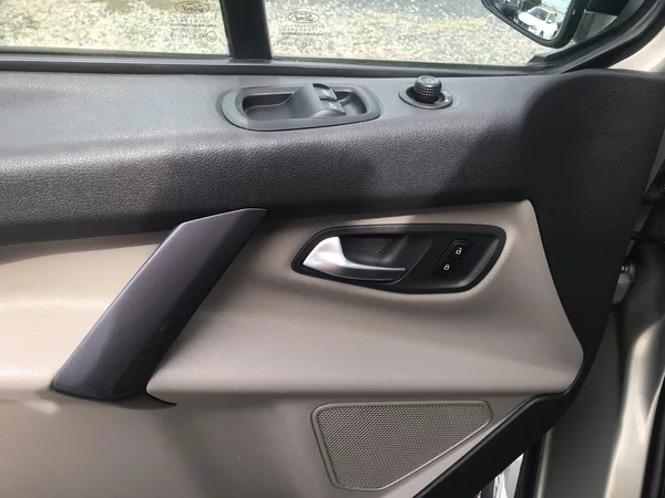 Ford Tourneo Custom 2.0 TCDI 125 KW,L2,8-MÍST,DPH - foto 10