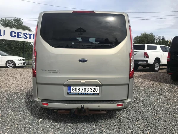 Ford Tourneo Custom 2.0 TCDI 125 KW,L2,8-MÍST,DPH - foto 6