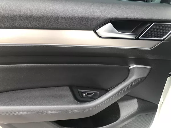 Volkswagen Passat 2.0 TDI 110 ,DSG,ČR.DPH.. - foto 10