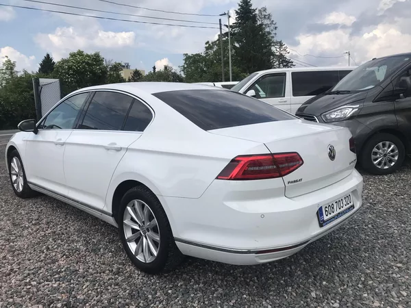 Volkswagen Passat 2.0 TDI 110 ,DSG,ČR.DPH.. - foto 7