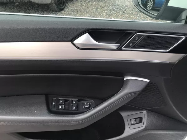 Volkswagen Passat 2.0 TDI 110 ,DSG,ČR.DPH.. - foto 8
