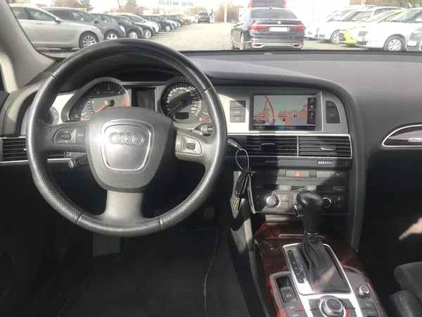 Audi A6 3.0 TDI 171KW, 4x4,NAVI,STAV.. - foto 13