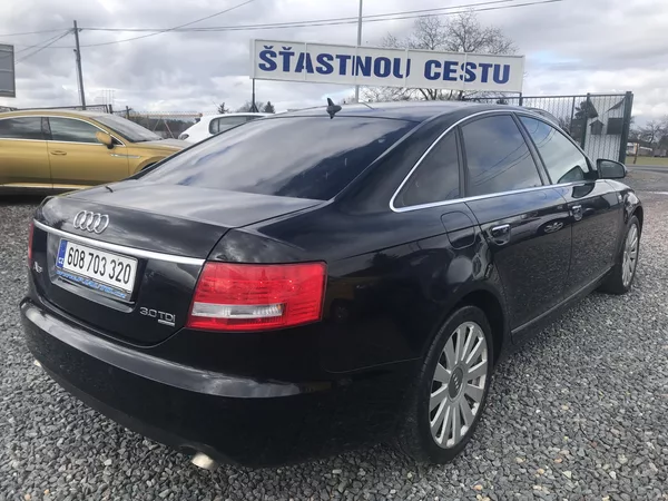Audi A6 3.0 TDI 171KW, 4x4,NAVI,STAV.. - foto 5
