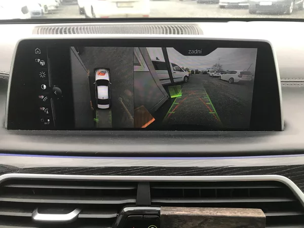 BMW Řada 7 730D X-DRIVE ,360,HUD,ČR,DPH.. - foto 10