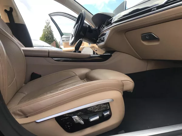BMW Řada 7 730D X-DRIVE ,360,HUD,ČR,DPH.. - foto 15