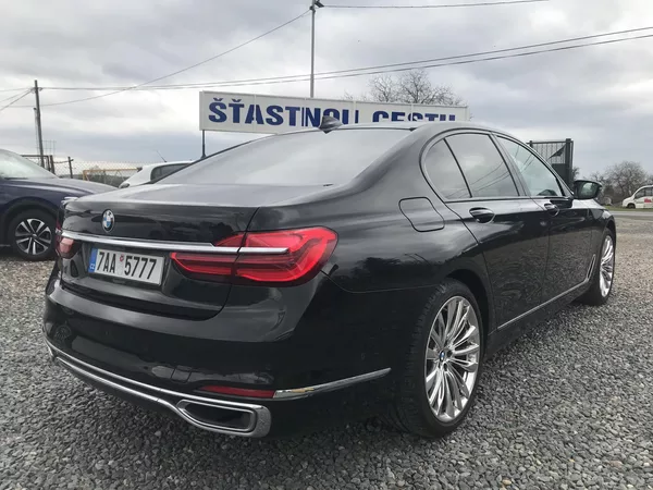 BMW Řada 7 730D X-DRIVE ,360,HUD,ČR,DPH.. - foto 5