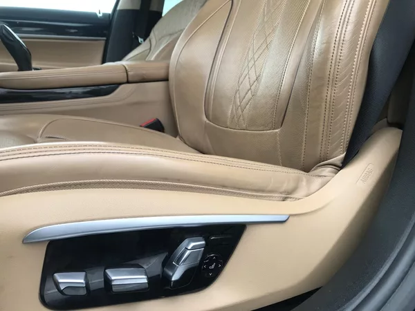 BMW Řada 7 730D X-DRIVE ,360,HUD,ČR,DPH.. - foto 8