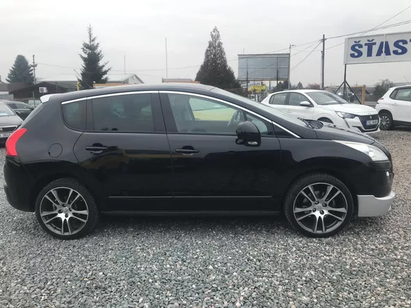 Peugeot 3008 1.6 Benzín 115 ,6-KVALT,KLIMA. - foto 4